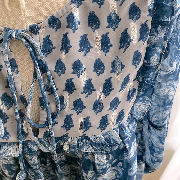 HEMANT & NANDITA bohemian top with silver and blue details - Picture 4 of 7